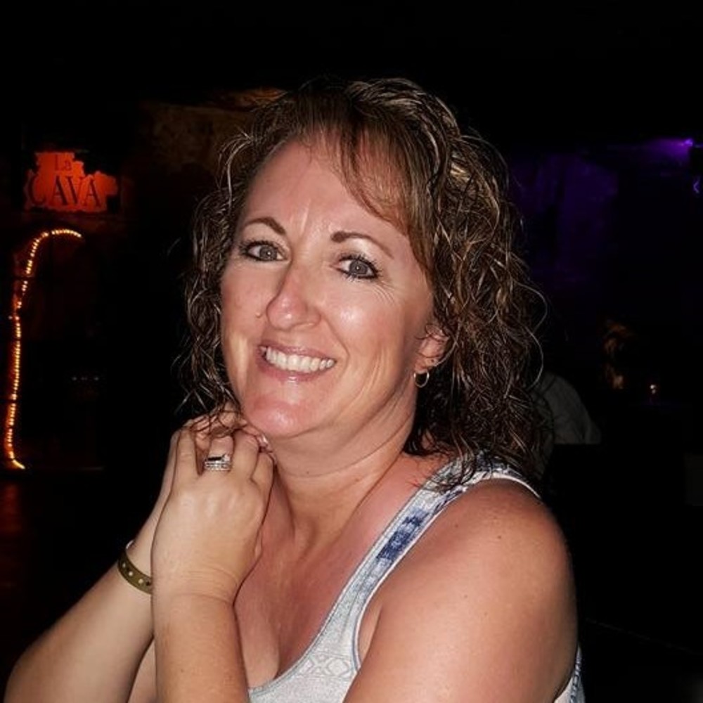 Meet your Posher, Deborah